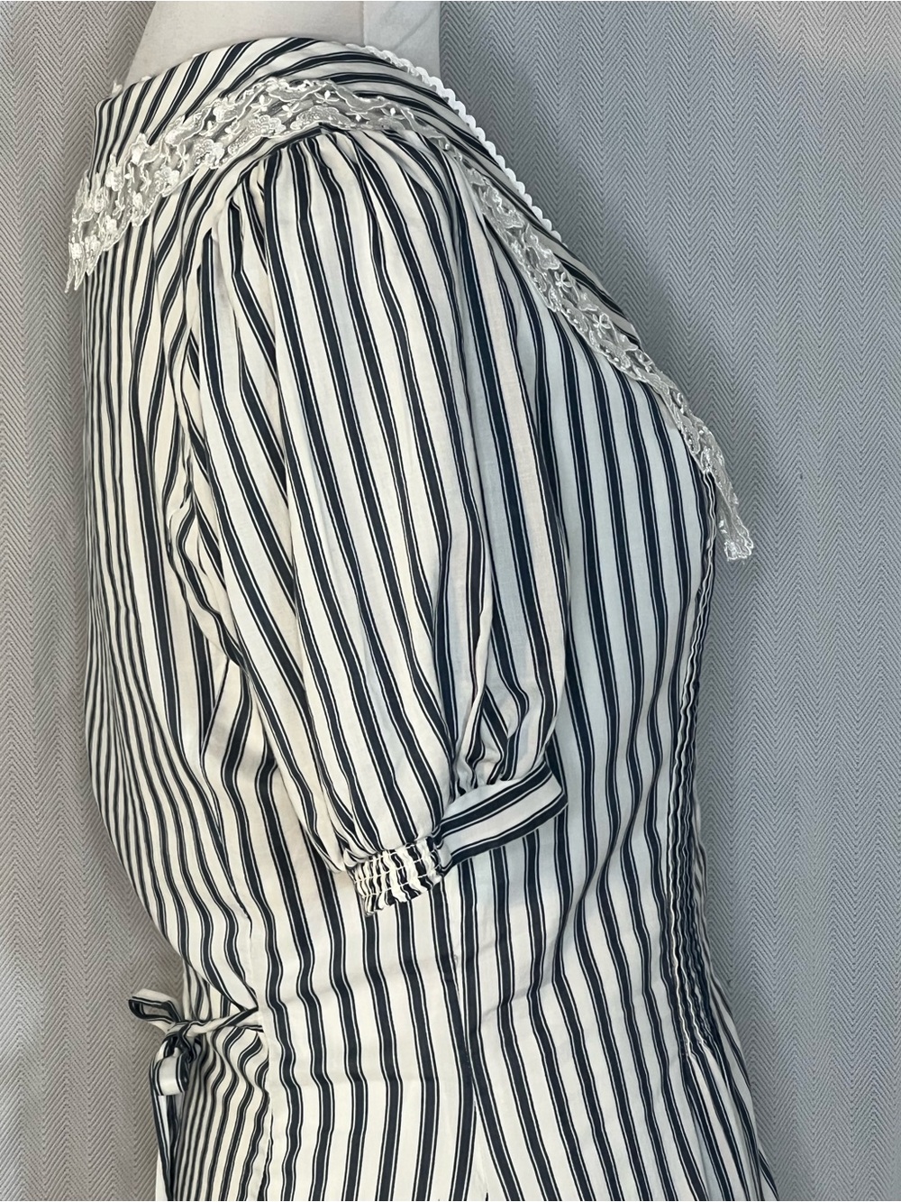 Reformation Nonie Mini Dress White W/Black Stripes Lace Collar Short Sleeves 6 ๐ - Picture 8 of 13